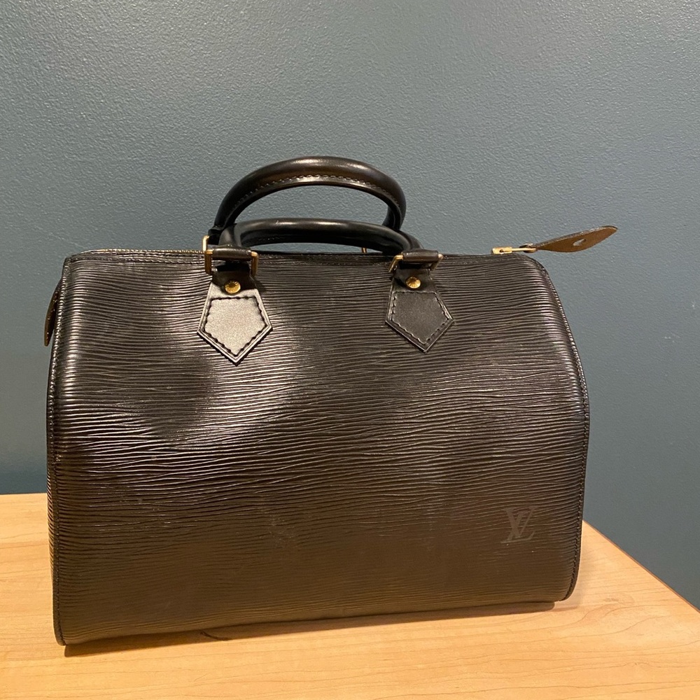 Louis Vuitton Speedy
